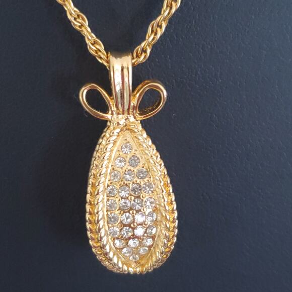 Joan Rivers Pave Crystal Egg Pendant Necklace‎ Gold Plated Vintage Long Chain - Picture 6 of 10